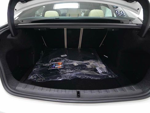 Used 2026 BMW 330i Sedan RWD image 12
