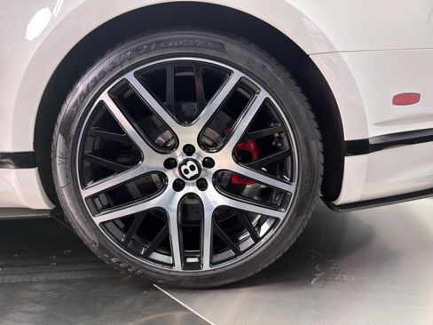 Used 2017 Bentley Continental GT Supersports AWD/4WD image 4