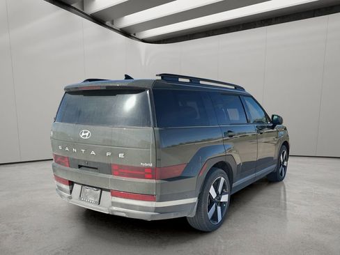 Used 2024 Hyundai Santa Fe Limited FWD image 5