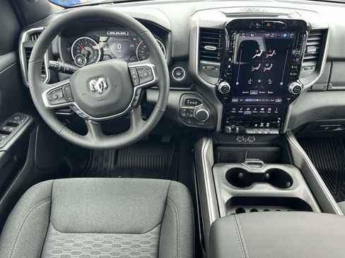 New 2026 RAM 1500 Big Horn AWD/4WD image 18