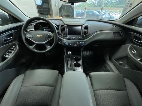 Used 2019 Chevrolet Impala LS FWD image 22