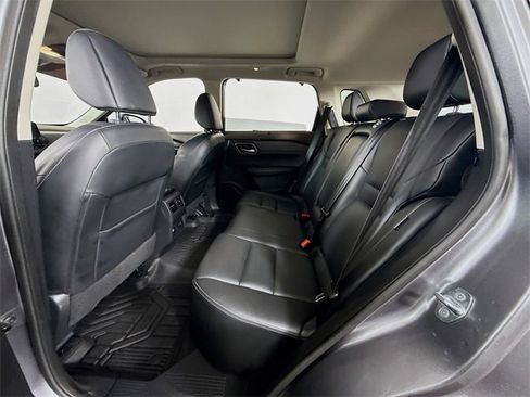 Certified 2021 Nissan Rogue SL w/ Premium Package image 9