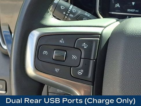 Used 2023 Chevrolet Silverado 1500 LT AWD/4WD image 7