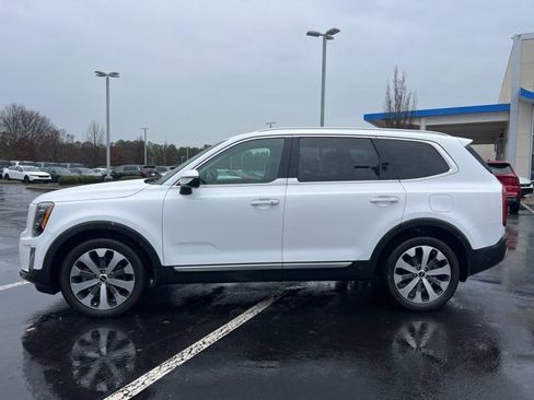 Used 2022 Kia Telluride S image 9