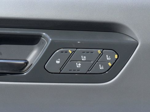 New 2026 Kia EV9 Land w/ Nightfall Edition Package image 14