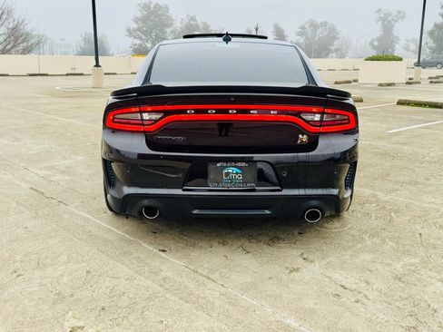 Used 2021 Dodge Charger Scat Pack RWD image 10