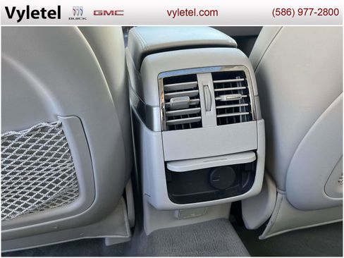 Used 2010 Buick LaCrosse CXL w/ Luxury Package image 12