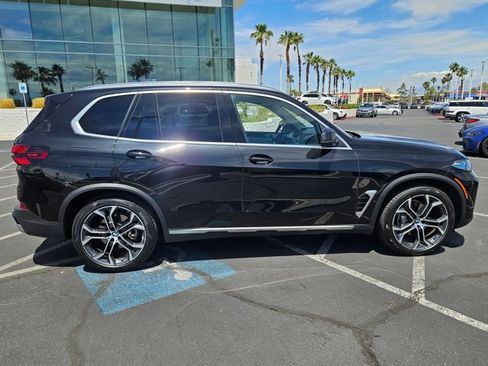 Certified 2025 BMW X5 xDrive40i AWD/4WD image 4