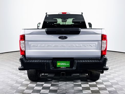 Used 2019 Ford F350 XLT image 8