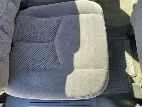 Used 2005 Chevrolet Silverado 1500 LS w/ Light Duty Power Package image 31