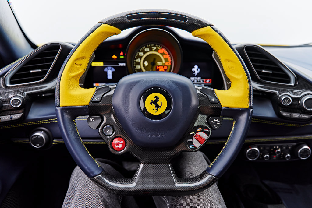 Used 2017 Ferrari 488 GTB RWD image 62