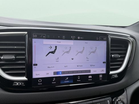 Used 2025 Chrysler Pacifica Select FWD image 25