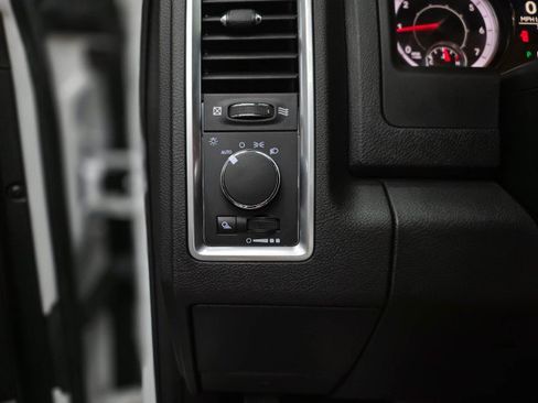 Used 2021 RAM 1500 Warlock AWD/4WD image 27
