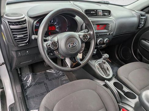 Used 2016 Kia Soul image 10