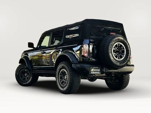 Used 2022 Ford Bronco Badlands w/ Sasquatch Package AWD/4WD image 2