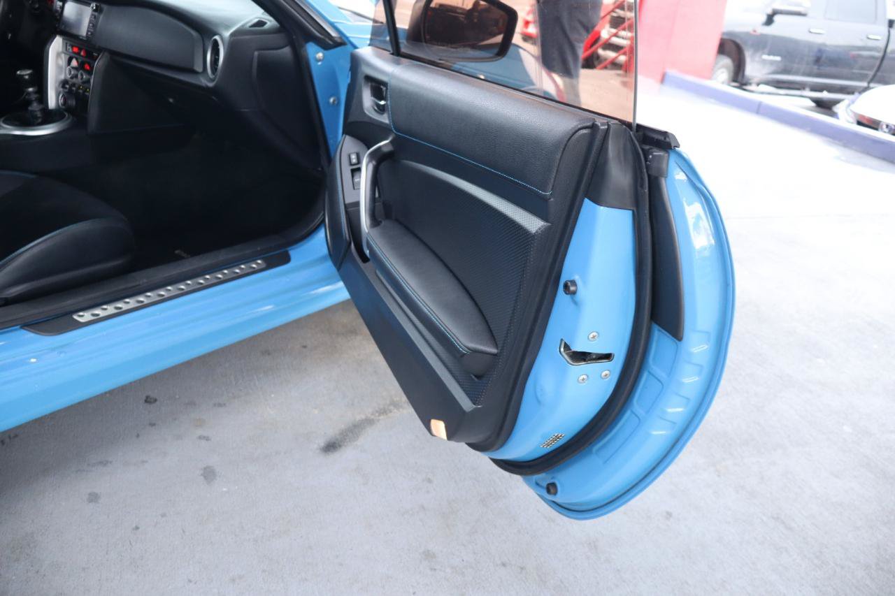 Used 2016 Subaru BRZ Series.HyperBlue RWD image 33