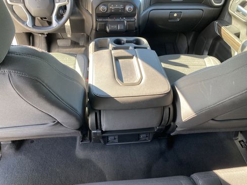 Used 2020 Chevrolet Silverado 1500 LT w/ LT Value Package image 17