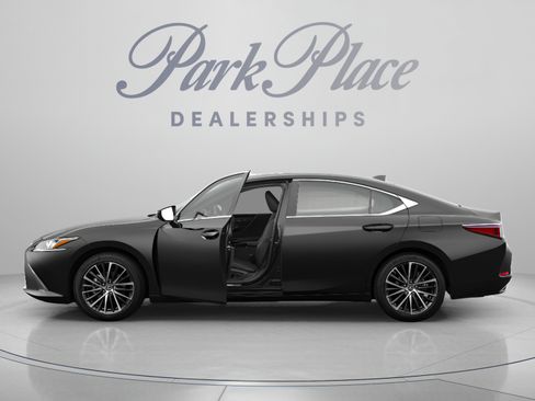 Used 2025 Lexus ES 350 w/ Premium Package FWD image 2