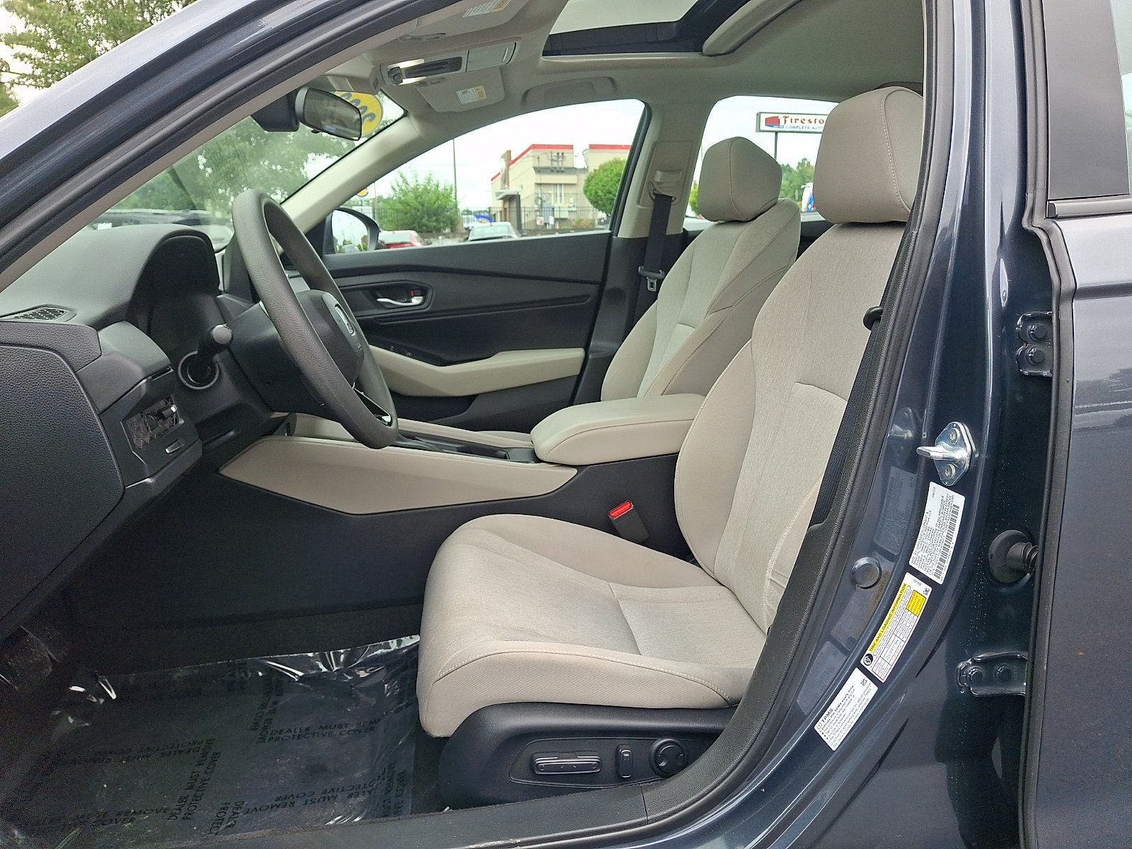 Certified 2023 Honda Accord EX image 13