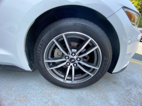 Used 2016 Ford Mustang Premium RWD image 29