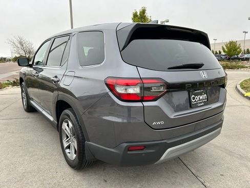 Used 2024 Honda Pilot EX-L image 5