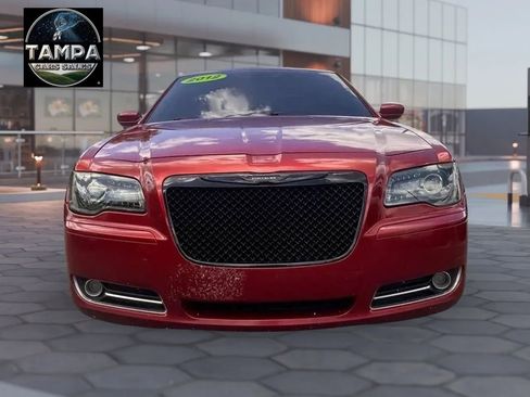 Used 2012 Chrysler 300 S w/ Luxury Group RWD image 2