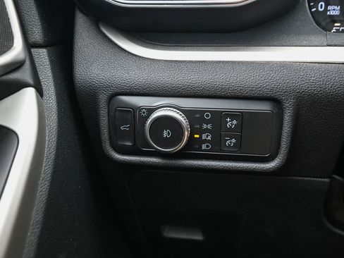 Used 2020 Ford Explorer XLT w/ Equipment Group 202A AWD/4WD image 42