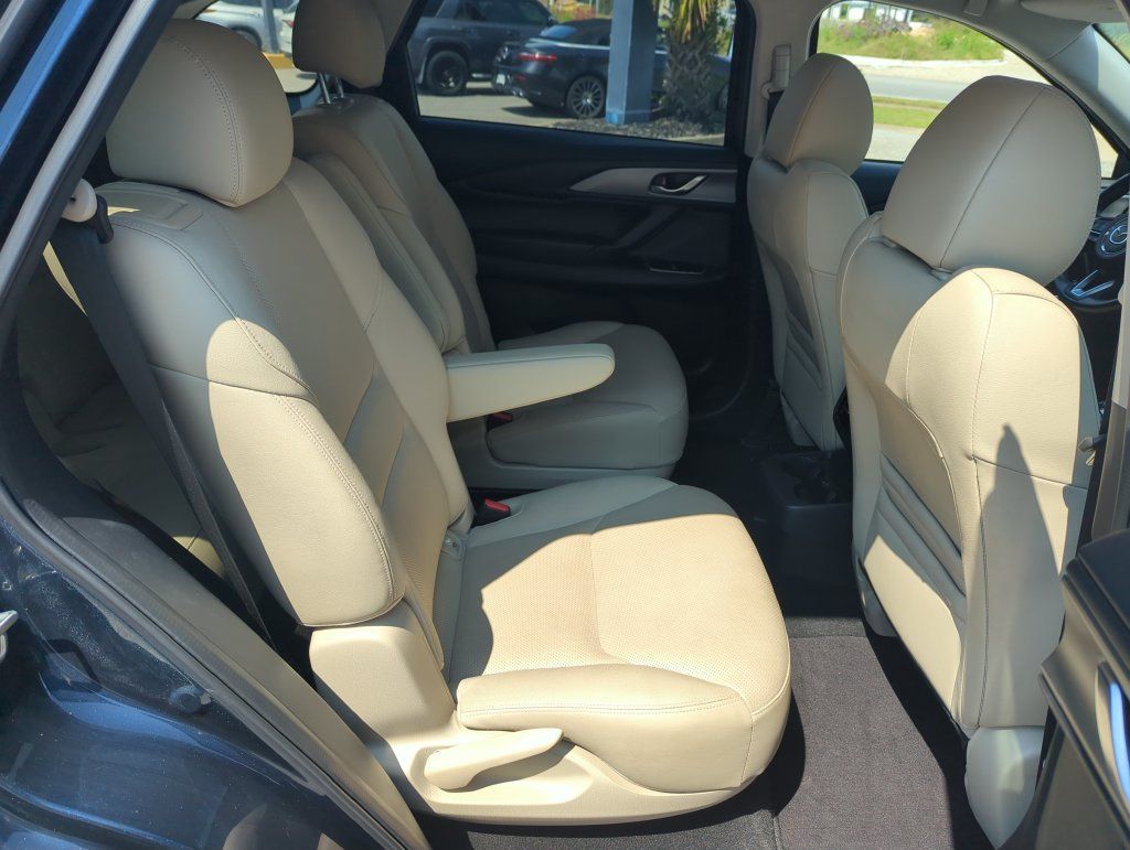 Used 2023 MAZDA CX-9 Touring AWD/4WD image 35