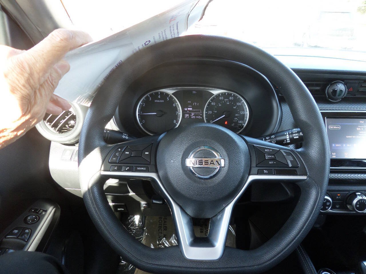 Used 2019 Nissan Kicks S w/ Exterior Electronics Package FWD image 23