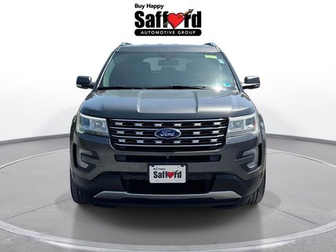Used 2017 Ford Explorer Limited AWD/4WD image 8