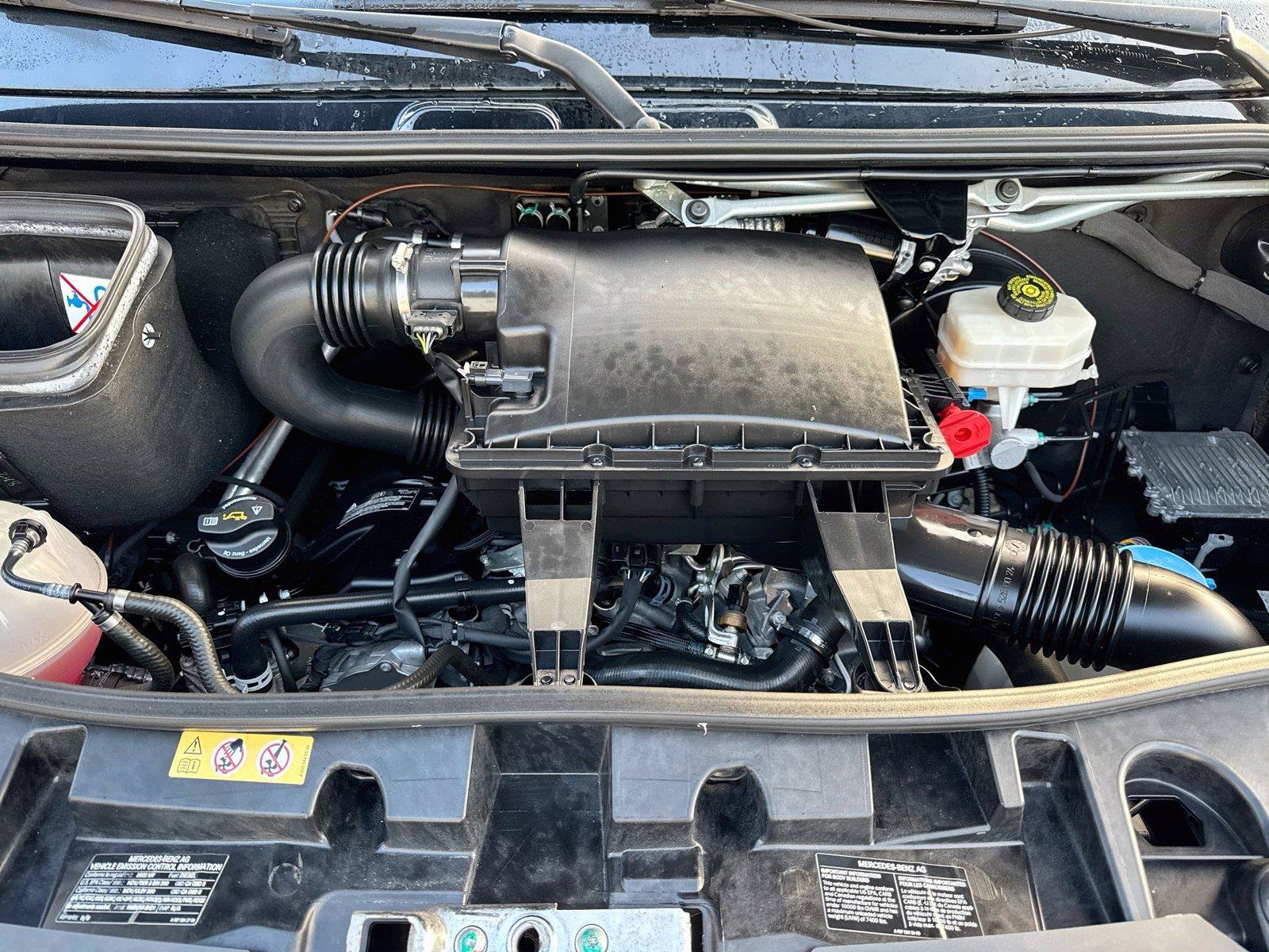 Used 2022 Mercedes-Benz Sprinter 2500 image 30