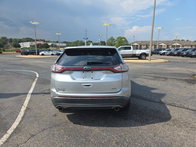 Used 2015 Ford Edge SEL w/ Equipment Group 201A FWD image 4