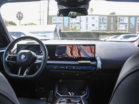 Used 2025 BMW X3 xDrive30i w/ M Sport Package image 12