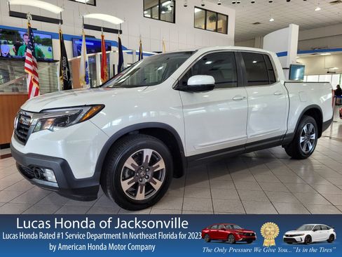 Used 2017 Honda Ridgeline RTL image 1