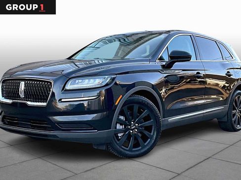 Used 2022 Lincoln Nautilus Reserve w/ Monochromatic Package image 1