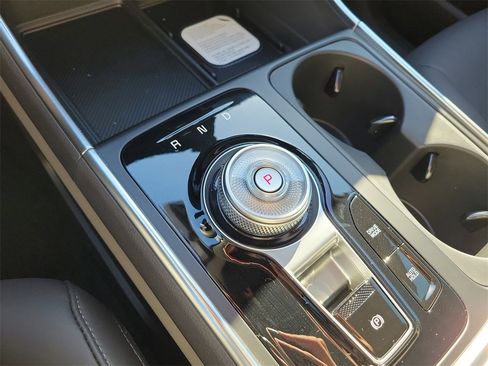 New 2026 Kia Carnival SX image 38