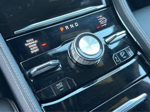 Used 2023 Jeep Grand Cherokee Summit AWD/4WD image 28