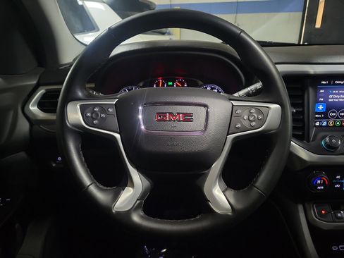 Used 2023 GMC Acadia SLT image 26