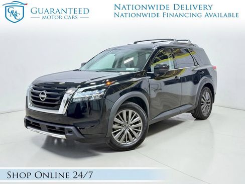 Used 2023 Nissan Pathfinder SL w/ SL Premium Package AWD/4WD image 1