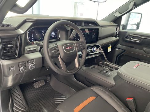 New 2026 GMC Sierra 2500 AT4 image 12