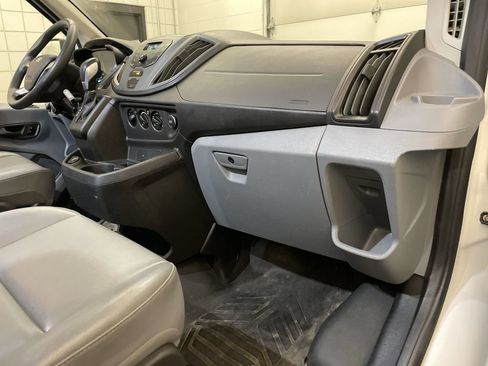 Used 2019 Ford Transit 250 148 High Roof image 18