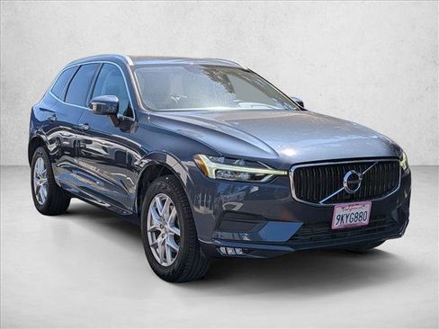 Used 2021 Volvo XC60 T5 Momentum AWD/4WD image 3
