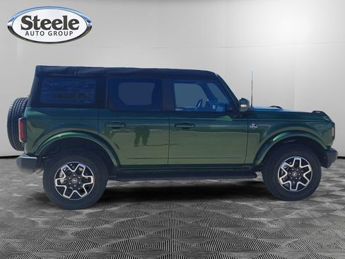 Used 2023 Ford Bronco Outer Banks image 6