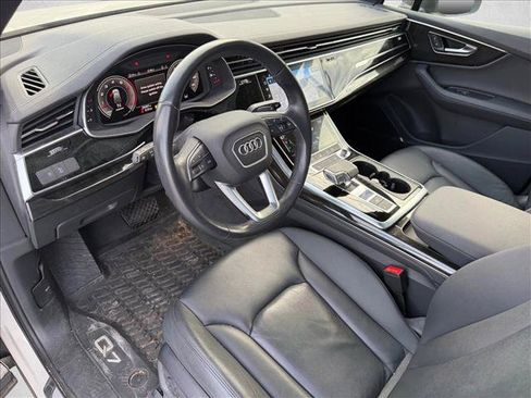 Used 2023 Audi Q7 3.0T Premium Plus w/ Premium Plus Package AWD/4WD image 5
