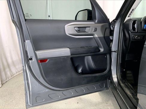 Used 2025 Ford Bronco Sport Badlands image 21