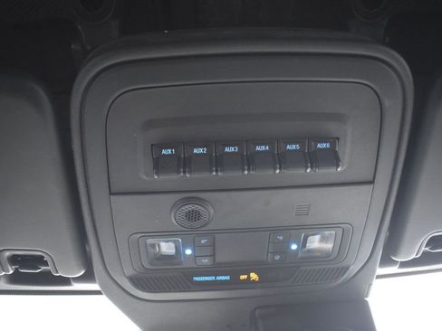 Used 2022 Ford Bronco Black Diamond AWD/4WD image 25