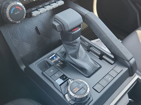 New 2026 Toyota Tacoma TRD Off-Road AWD/4WD image 20