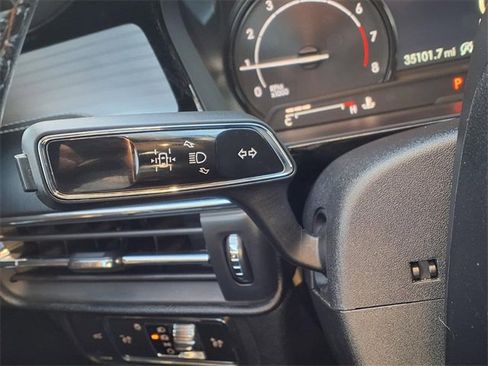 Certified 2021 Lincoln Corsair AWD image 13