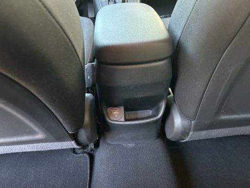 Used 2023 Hyundai Kona SEL w/ Cargo Package AWD/4WD image 29