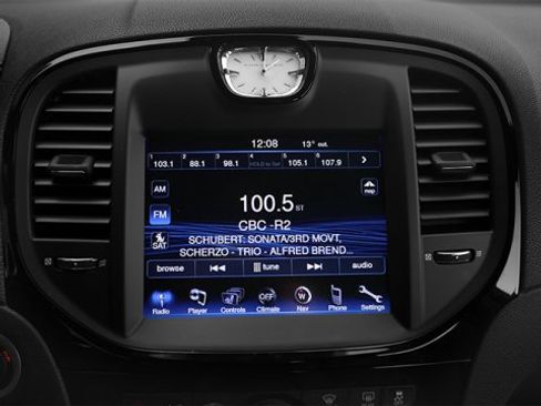 Used 2014 Chrysler 300 S image 12